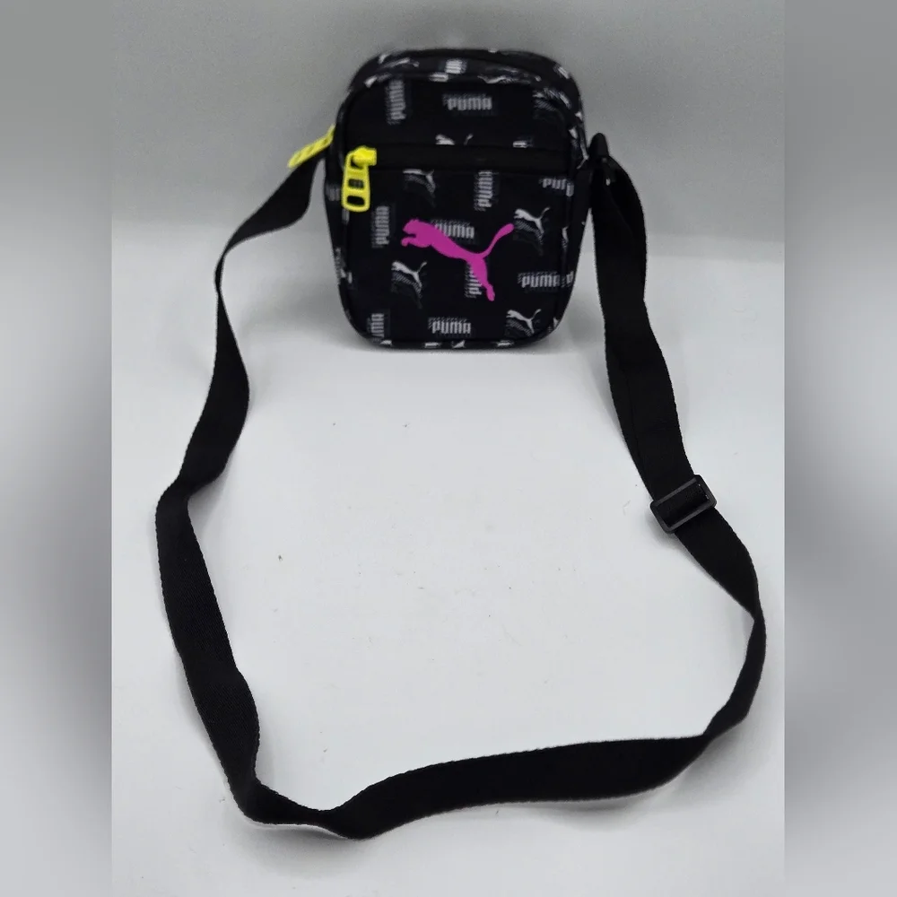 PUMA Crossbody Bag Lightweight & Compact Black White